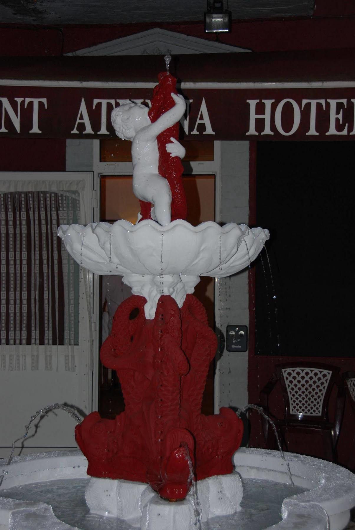 Acropolis Hotel Lourdes