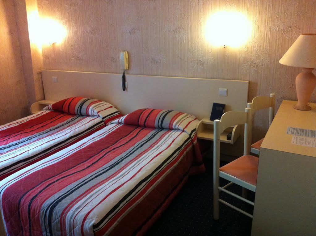 Acropolis Hotel Lourdes