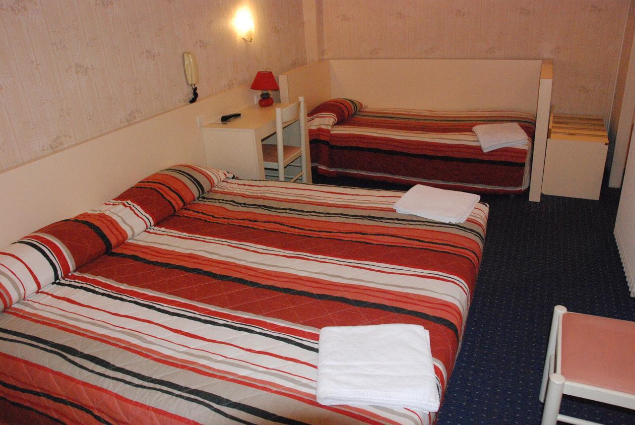 Hotel Acropolis 3*